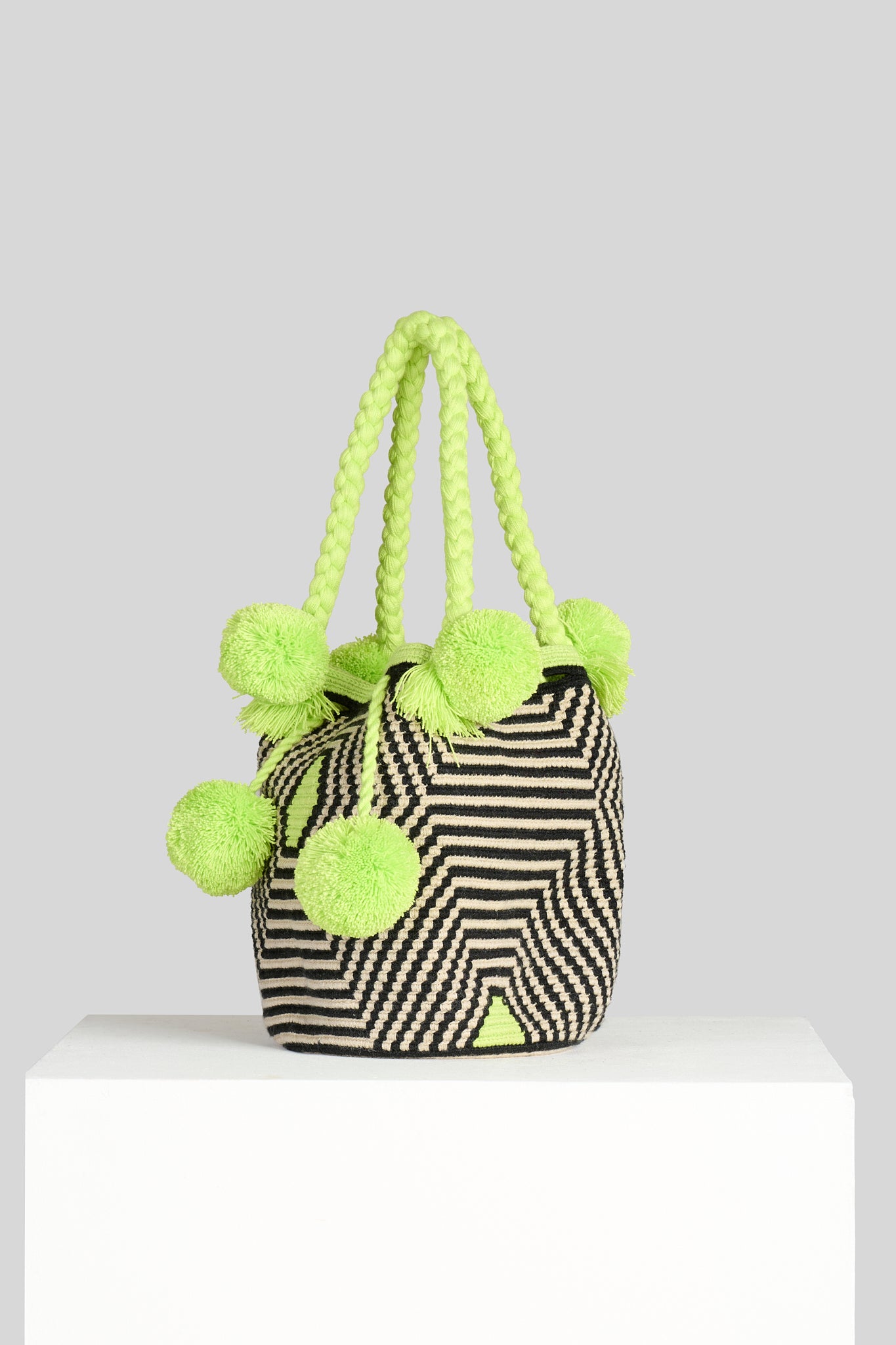 Mochila con popom psychedelic